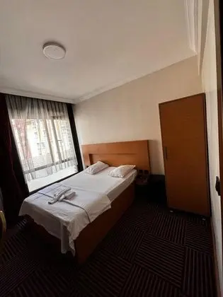 Standart Oda, Şehir Manzaralı