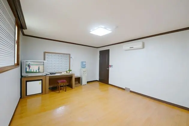 Oda (Korean style_Ondol)