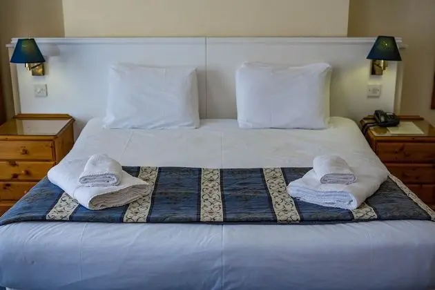 Standard Tek Büyük Yataklı Oda, Banyolu/Duşlu