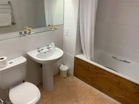 Standard Tek Büyük Yataklı Oda, Banyolu/Duşlu