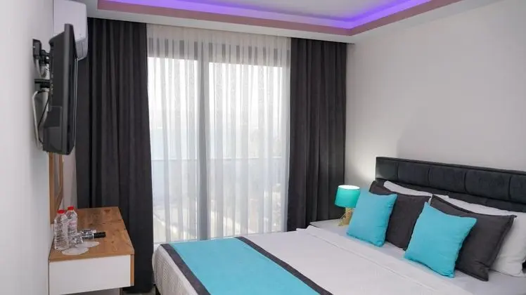 Standart Oda Balkonlu, Deniz Manzaralı, Balkonlu
