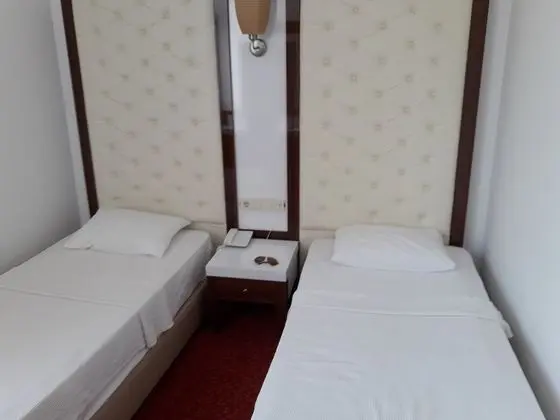 İki Yatak Odası Oda