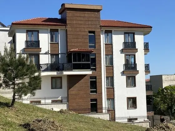 3 Nolu Balkonlu Daire