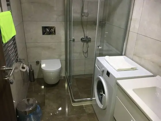 3 Nolu Balkonlu Daire