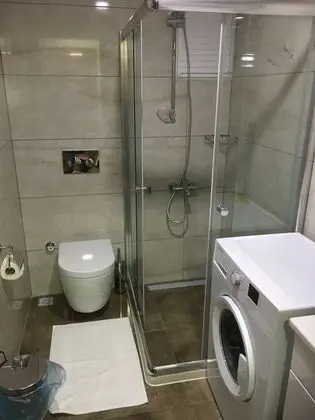 3 Nolu Balkonlu Daire
