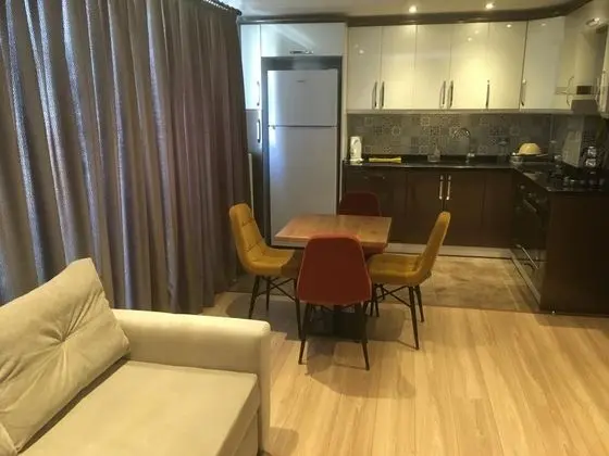 Apartment, Yandan Deniz Manzaralı, Tam Donanmlı Mutfak - Full Kitchen