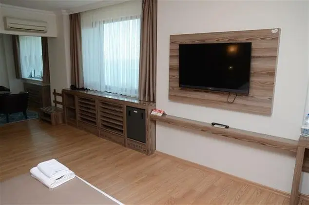 Suit Oda - Deniz Manzaralı