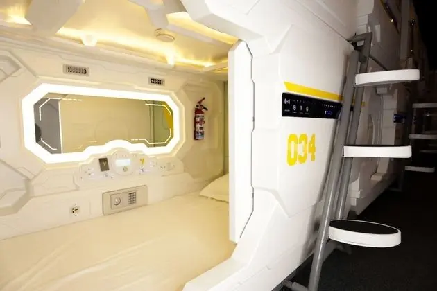 Single Capsule