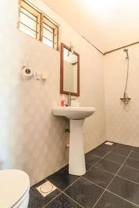 Traditional Tek Büyük Yataklı Oda