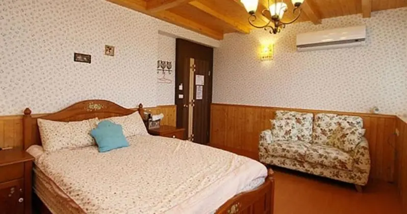 Superior Tek Büyük Yataklı Oda, Tepe Manzaralı