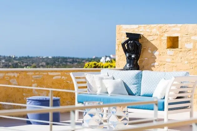 Yellow Dream Villa 1