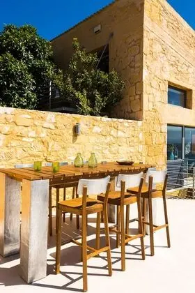 Yellow Dream Villa 1