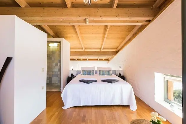 Yellow Dream Villa 2