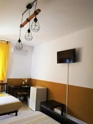Standard Tek Büyük Yataklı Oda