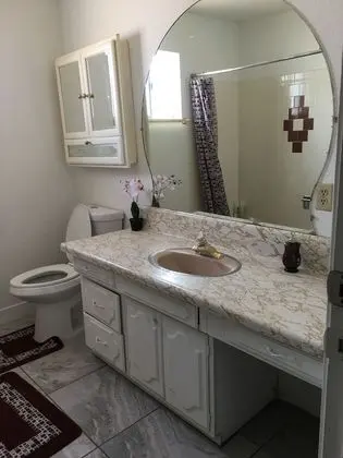 Basic Tek Büyük Yataklı Oda, 1 Büyük (Queen) Boy Yatak, Balkon, Şehir Manzaralı