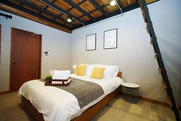Japanese Family Suite