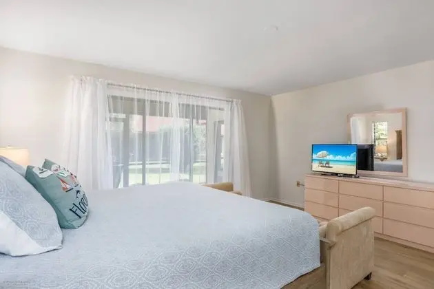 Daire (Yellow Pine Villa)