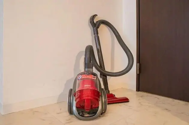 İki Ayrı Yataklı Oda, Sigara İçilmez