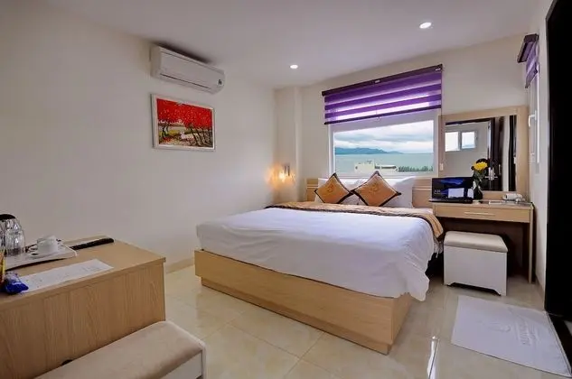 Deluxe Tek Büyük veya İki Ayrı Yataklı Oda, Deniz Manzaralı