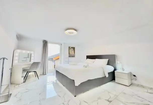 Family Apart Daire, Birden Çok Yatak (Yellow View Apartment)