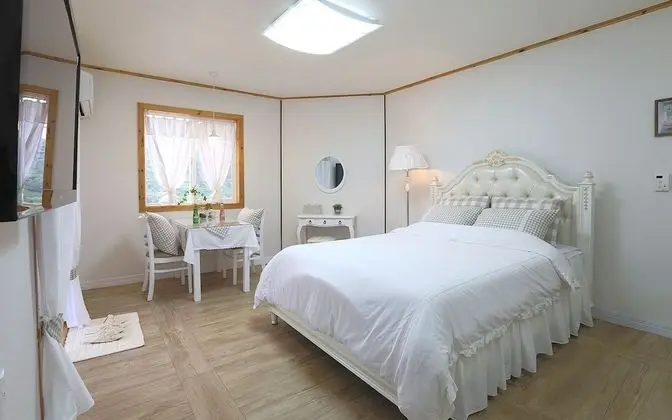 Tek Büyük Yataklı Oda