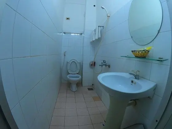 Basic Büyük Yataklı Tek Kişilik Oda