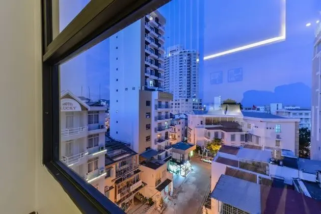 Deluxe Tek Büyük Yataklı Oda, Şehir Manzaralı
