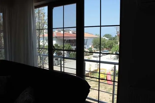 2+1 Bahçe Manzaralı Daire