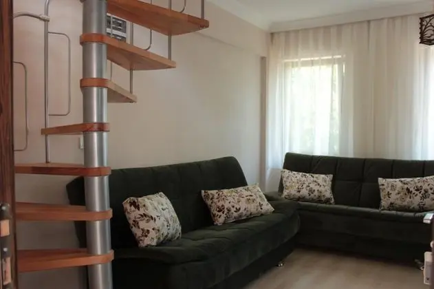 Aile Odası, Şehir Manzaralı