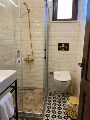 Standart Oda, Avlu Manzaralı