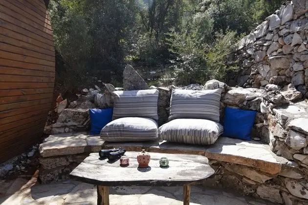 Design Kulübe, 1 Büyük (Queen) Boy Yatak, Sigara İçilmez, Avlu Manzaralı