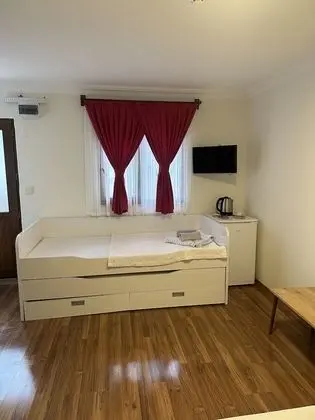 Tek Yatak Odali Dag Evi