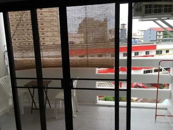 1-Bedroom Studio
