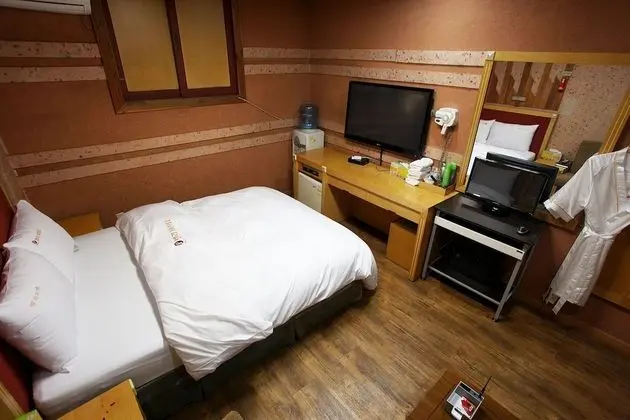 Oda (General room)