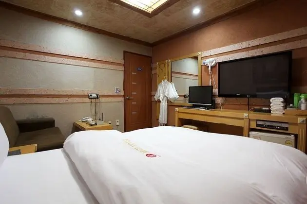 Oda (General room)
