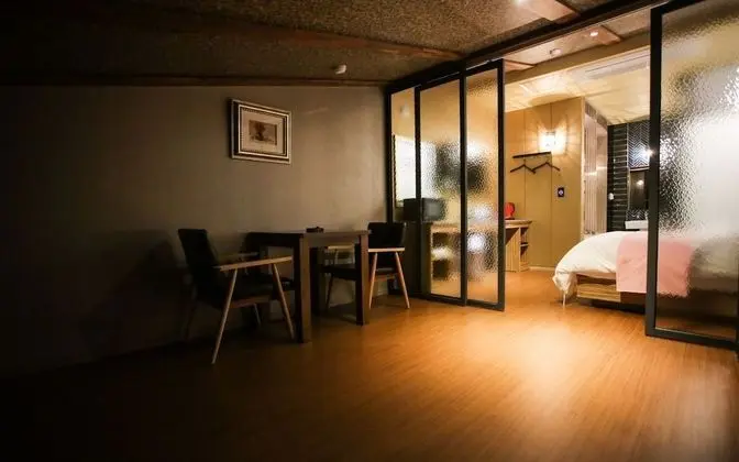 Oda (Duplex Two Room)