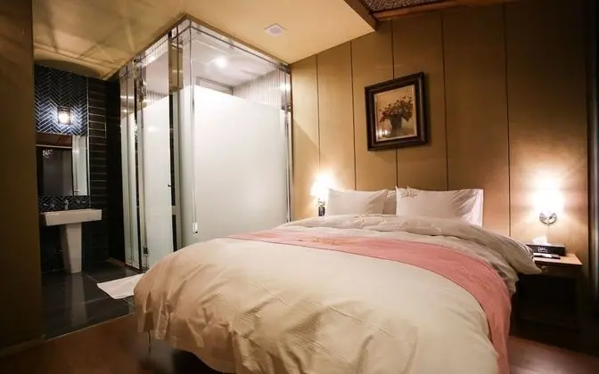Oda (Duplex Two Room)