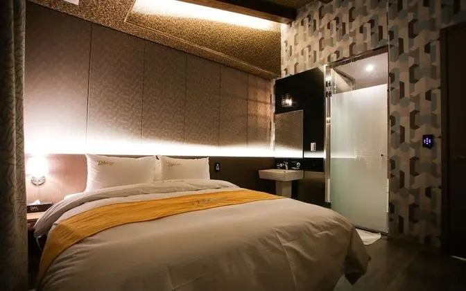 Oda (Golftel Two Room)