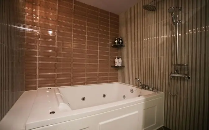 Oda (Golftel Two Room)