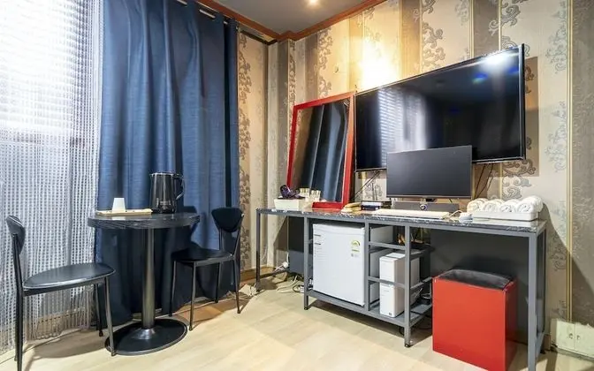 Oda (Special Room)