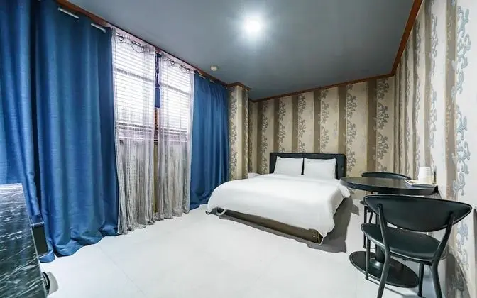 Oda (Special Room)