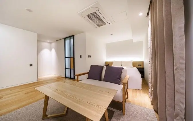 Oda (Deluxe - Semi-private room (random as)