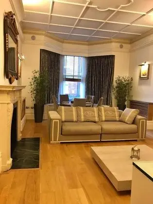 Standard Apart Daire, 2 Büyük (Queen) Boy Yatak, Sigara İçilmez, Şehir Manzaralı