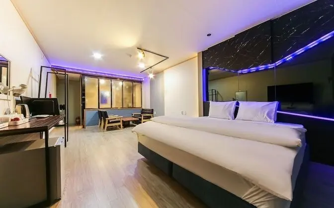 Oda (Special room (Netflix viewing / spaci)