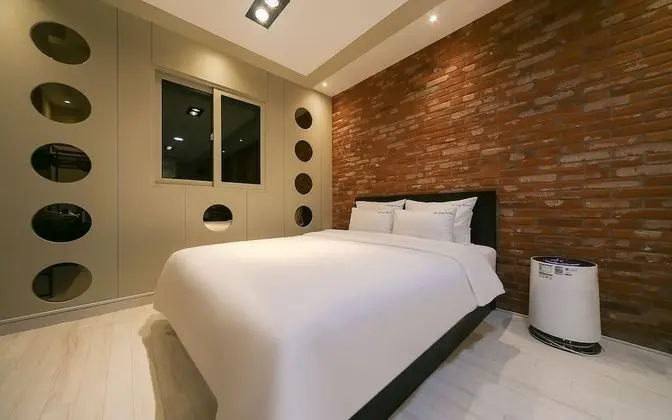 Oda (VIP (High Performing 2PC Netflix Air )