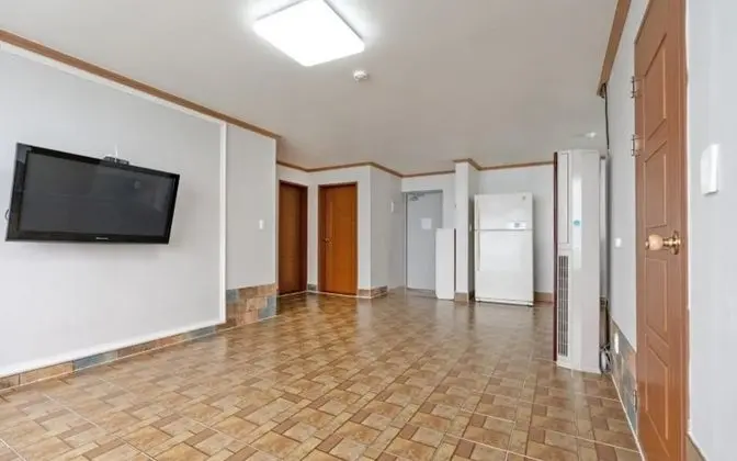 Oda (Paradise (bathtub))