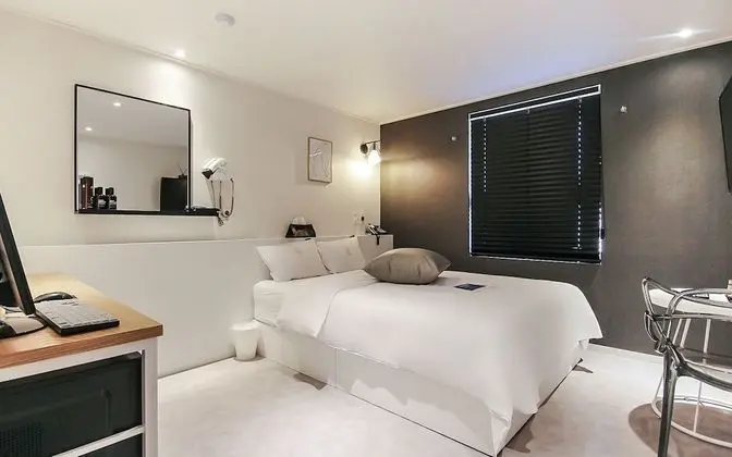 Oda (Yeongdeok Premium (Rooftop night view)