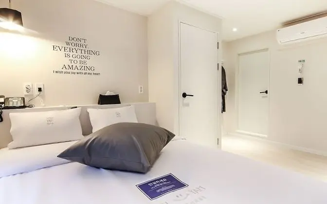 Oda (Yeongdeok Premium (Rooftop night view)