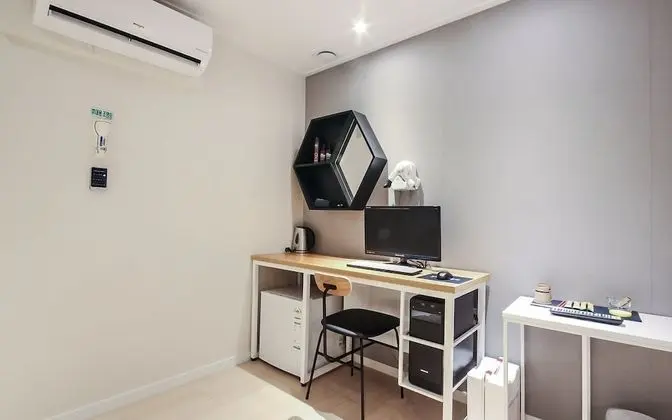 Oda (Yeongdeok Premium (Rooftop night view)