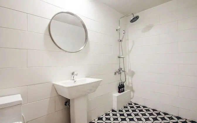 Oda (Yeongdeok Premium (Rooftop night view)